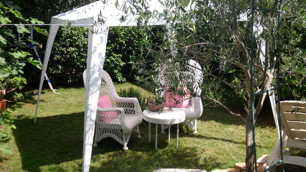 Jozefina Apartment *